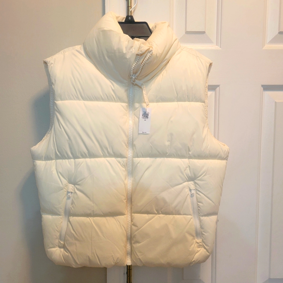 White Puffer Vest White Puffer Vest